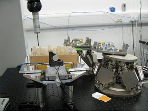 Optical Test environment with PI M-824 Hexapod (Image: Glasgow University)