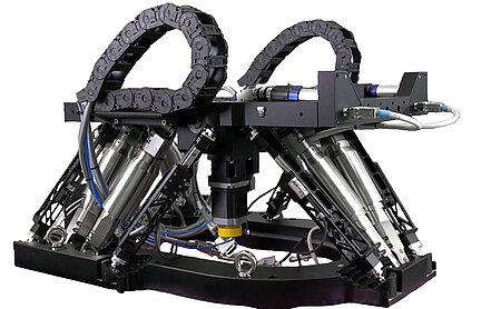 The high precision Ovali hexapod with six motion legs, 6 linear encoder struts and additional integrated motion axes. (Image: PI miCos)