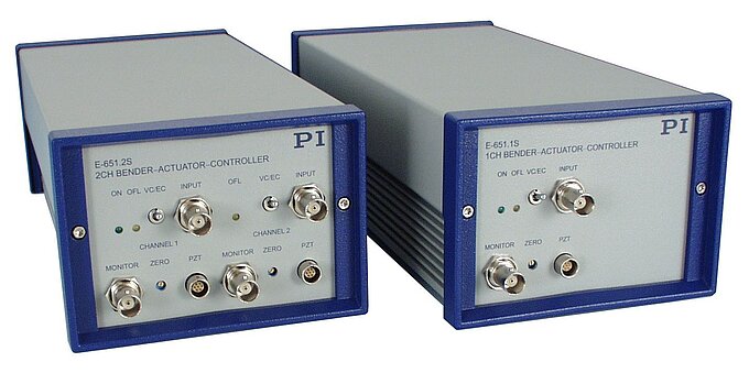 E-651 • E-614 Piezo Amplifier / Servo Controller PI E-651