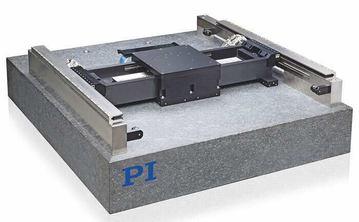(left) A planar air bearing XY positioning stage with active yaw control for improved straightness of motion (Image: PI)