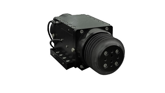A-131 Voice Coil Positioner PIglide VC air bearing positioning stages are voice coil driven with fully preloaded air bearings and optical linear encoders. These stages are ideally suited for many high precision applications where long travels are not required, such as autofocus and scanning applications. The non-contact design also makes these stages ideal for cleanroom applications. Optional bellows protect the bearing from contamination. Low moving mass means high accelerations and fast turnaround times.